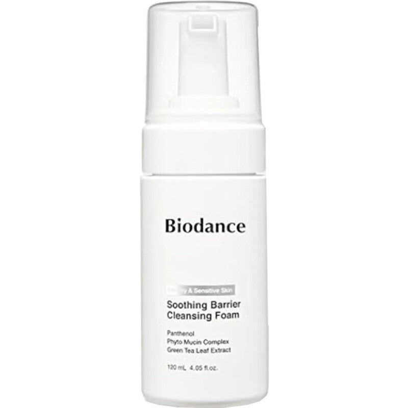 „Biodance Soothing Barrier Cleansing Foam“ – švelnios valomosios putos sausai, jautriai ir sudirgusiai odai.